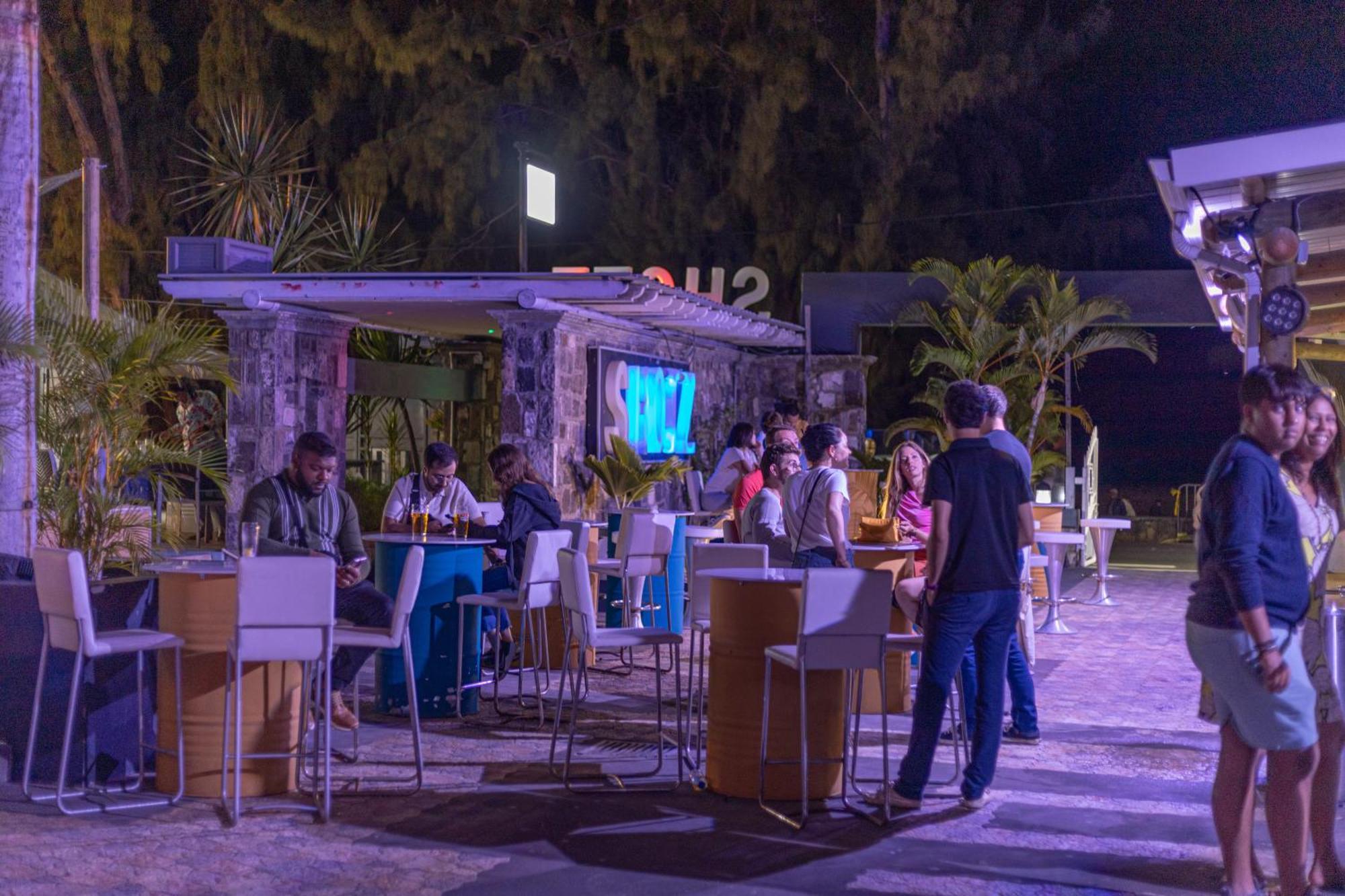 O'Beach Boutique Studios Flic en Flac Exterior photo